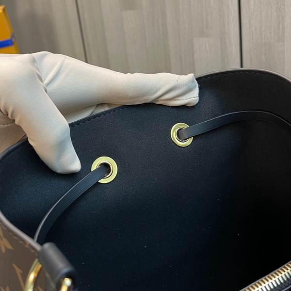 ルイヴィトンバッグ全体デザイン